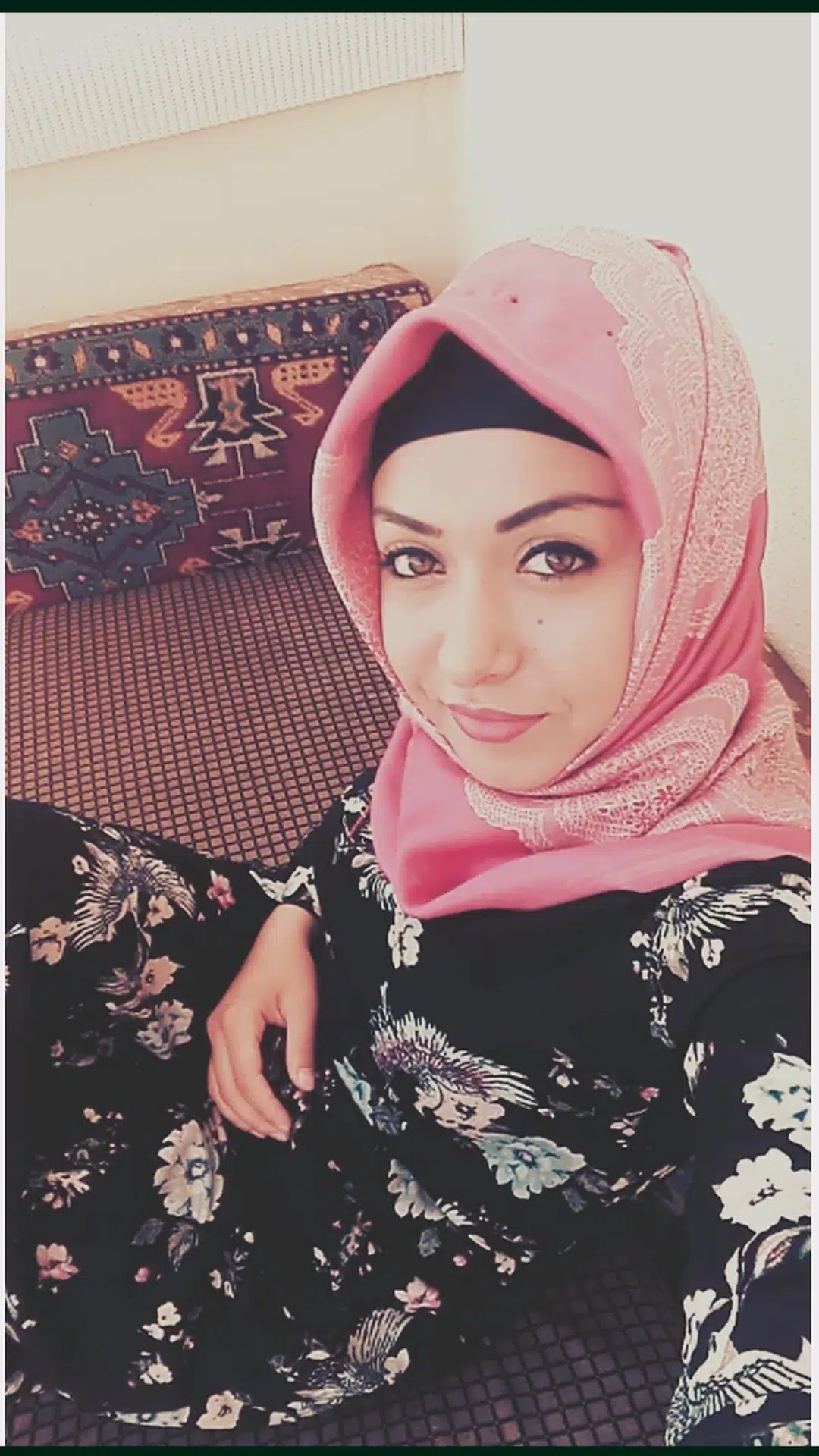 Muğla escort makalesi için kütüphane görseli 21, 01 portre